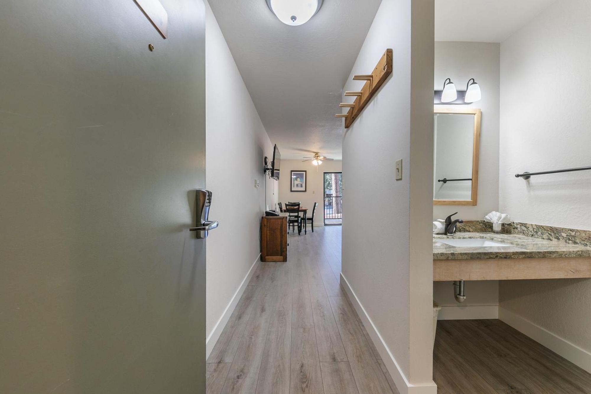 King Studio 2Nd Floor #234 At Donner Lake Village Truckee Eksteriør billede